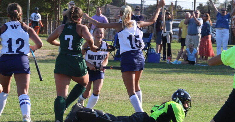 Sports Roundup: Field Hockey Defeats DY For First Time In 20 Years