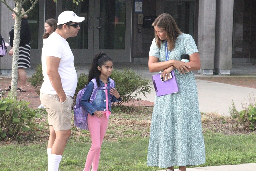 Nantucket Current Photo Gallery First Day Of School At NIS & NES