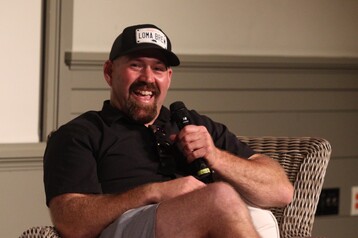 Nantucket Current  Kevin Youkilis Talks 2009 Brawl, Hooters Outfit…