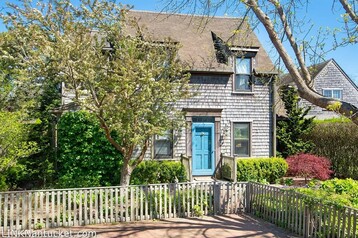 9 Goldfinch Drive