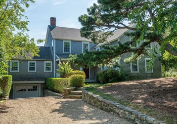 18 Creek Lane