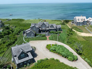 113 Eel Point Road1
