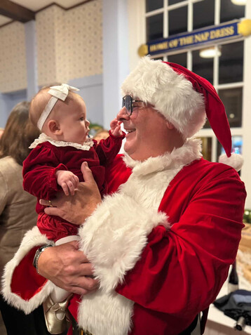 EE23 DD0 A C17 B 4 F8 F AF6 F 40 ECE8 FE4 F27