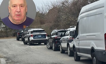 EE593531 9 F27 4 D6 F BF54 9 BC371 A5 F638