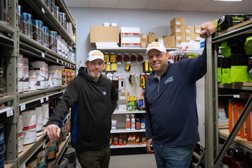 Faces The Paint Dept 14