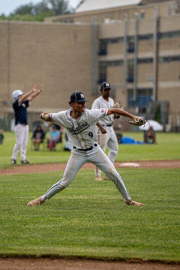 5 28 26 Var Baseball 46 Large