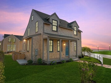 2 Goldenrod Court
