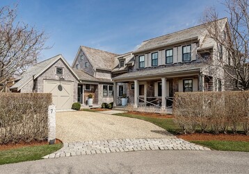 7 Pilgrim Court
