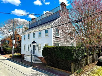 16 India Street