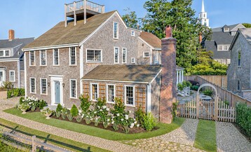6 Gull Island Lane