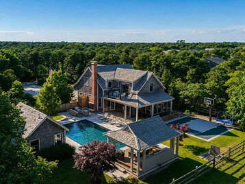 14 Field Avenue