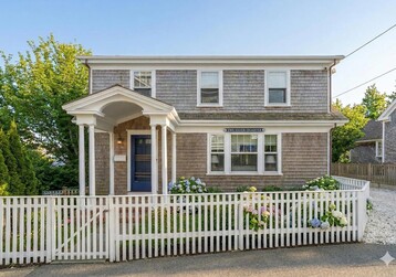 2 Silver Street