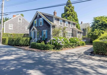 30 Pleasant Street